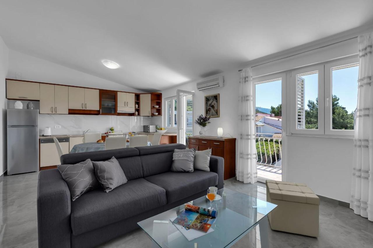 Ana Apartment Makarska Exteriör bild